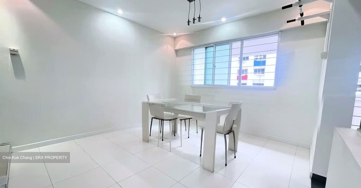 Blk 51 Teban Gardens Road (Jurong East), HDB Executive #561807751